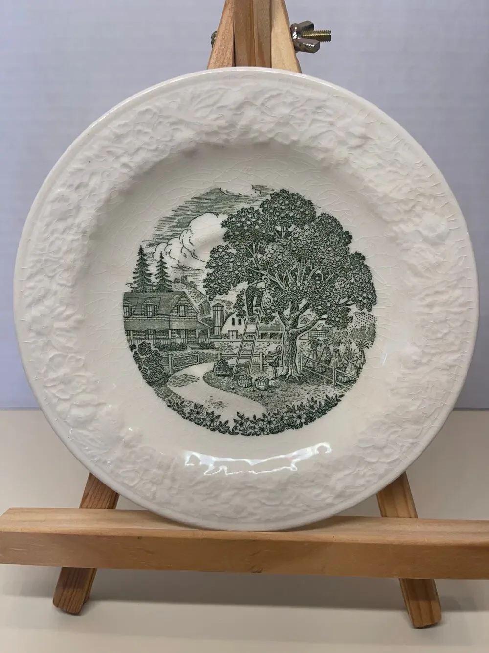 Vintage Green Homer Laughlin Pastoral Bread & Butter Plate Harvest 6 5/8”